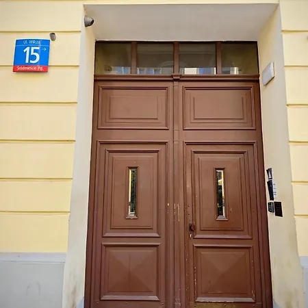 Rum i privatbostad Wilcza - Center Warszawa